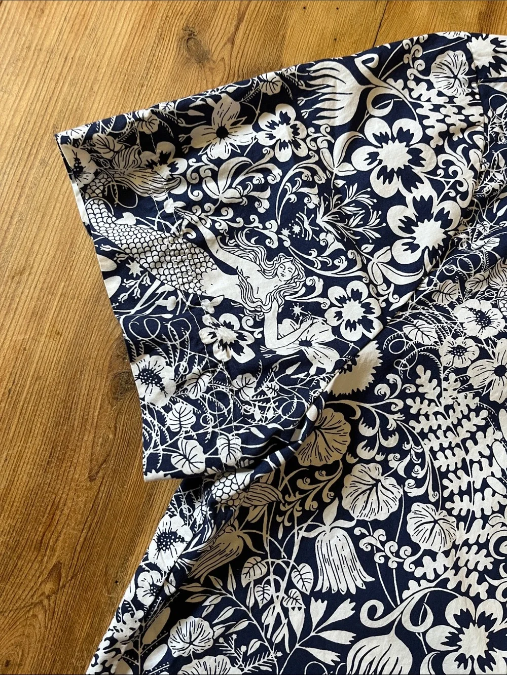 J CREW 10 Gamine Cotton Poplin Shirt in Mermaid Floral Button Up